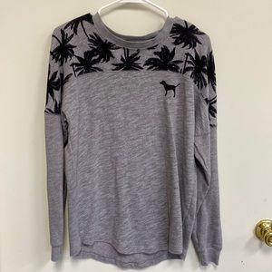 PINK by Victoria’s Secret Palm Tree Crew Neck X-SMALL
